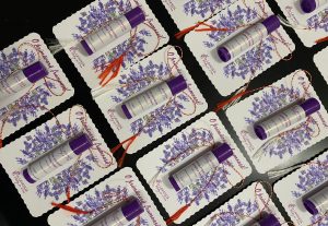 mărțișor balsam pentru buze